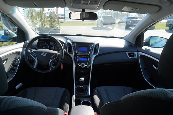 Hyundai i30 24 of 27