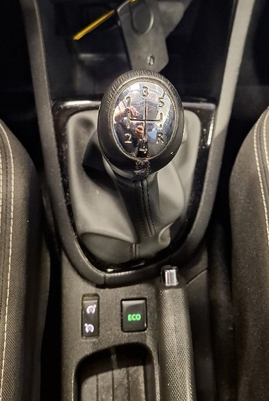 Renault Clio 16 of 23