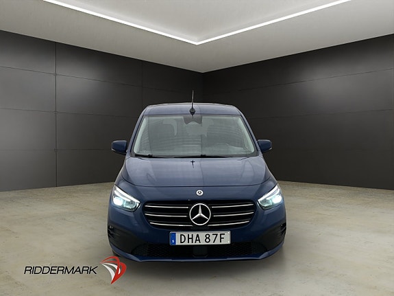Mercedes-Benz T180 5 of 30