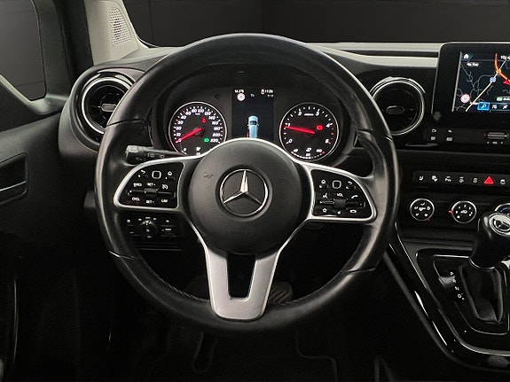 Mercedes-Benz T180 16 of 30