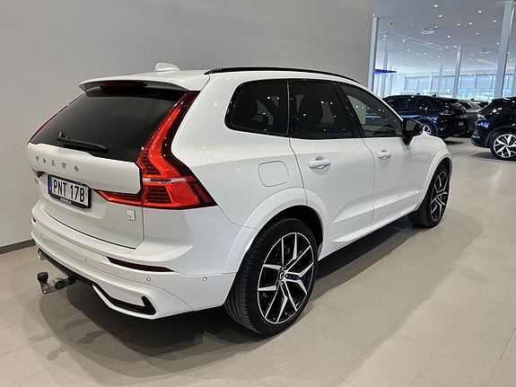 Volvo XC60 4 of 5