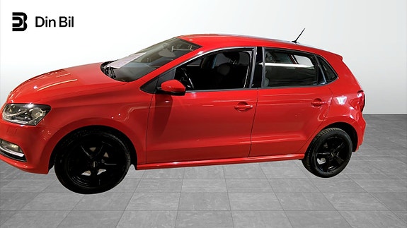 Volkswagen Polo 2 of 5