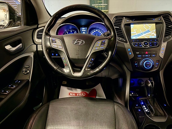 Hyundai Santa Fe 7 of 15