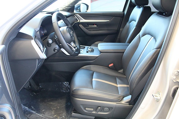 Mazda CX-80 5 of 10