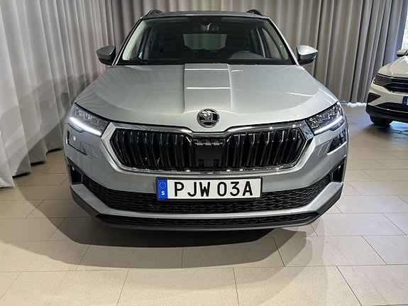 Skoda Karoq 2 of 5