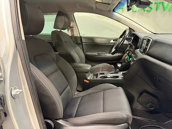 Kia Sportage 10 of 21