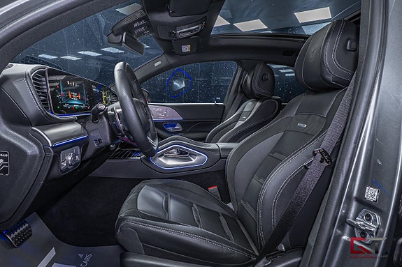 Mercedes-Benz GLE53 16 of 24