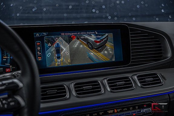 Mercedes-Benz GLE53 15 of 24