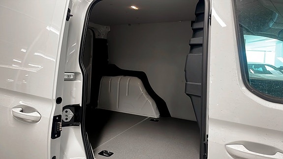Volkswagen Caddy 9 of 16