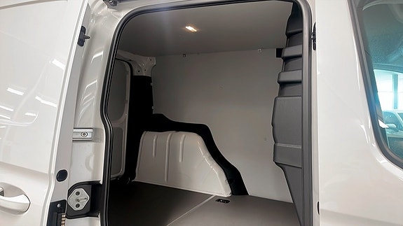 Volkswagen Caddy 8 of 15