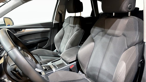 Audi Q5 8 of 23