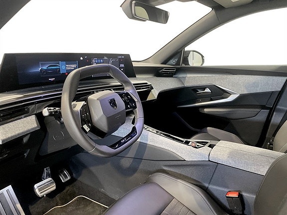Peugeot 3008 4 of 5