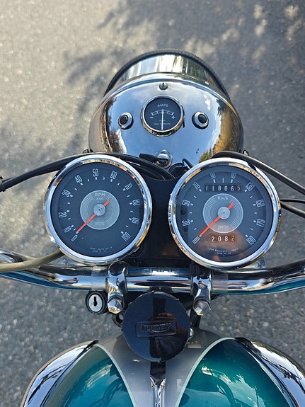 Triumph Tiger T 100S 22 of 23