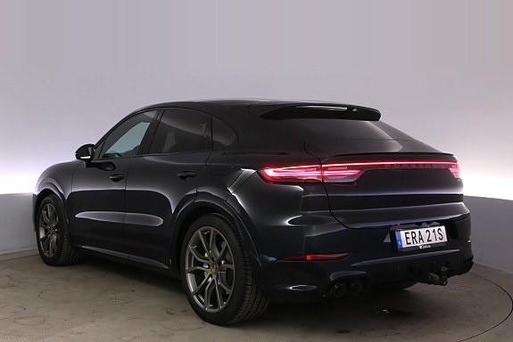 Porsche Cayenne Coupe 4 of 5