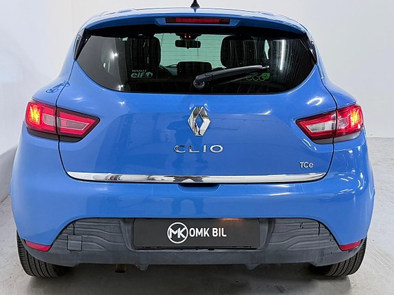 Renault Clio 9 of 23