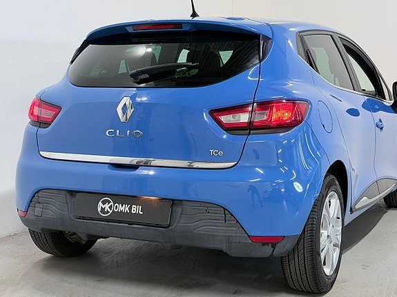 Renault Clio 8 of 23