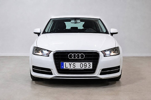 Audi A3 3 of 19