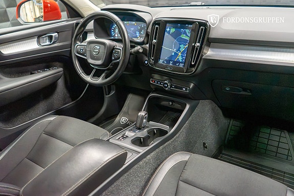 Volvo XC40 21 of 27