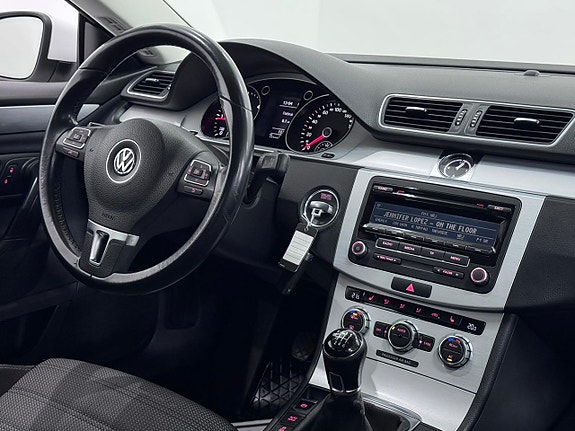 Volkswagen CC 10 of 25