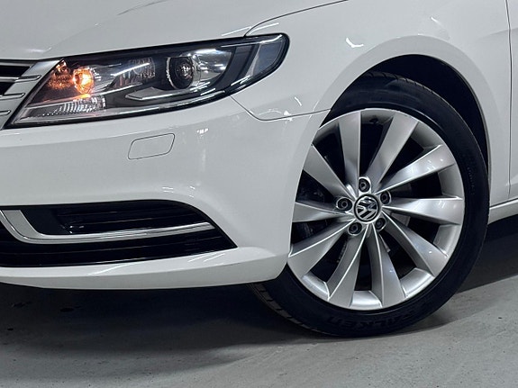 Volkswagen CC 25 of 25