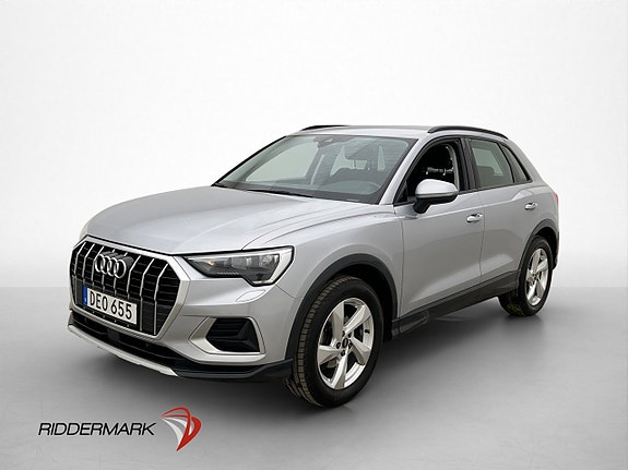 Audi Q3 3 of 5