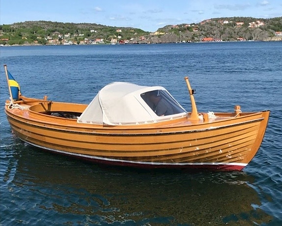 Kålviksnipa i Ek-Oregon Pine - 2026 "Nybygge"