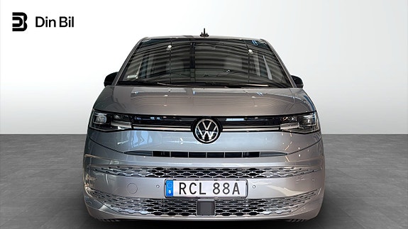 Volkswagen Multivan 4 of 5