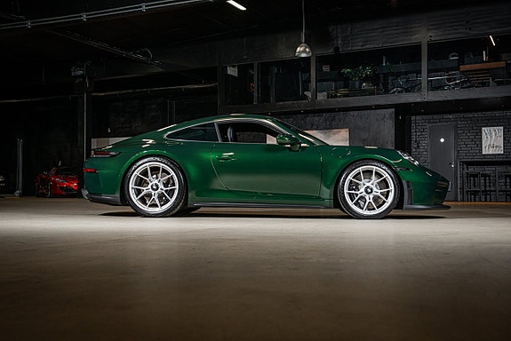 Porsche 992 6 of 30