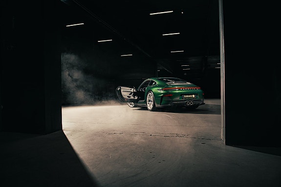 Porsche 992 8 of 30