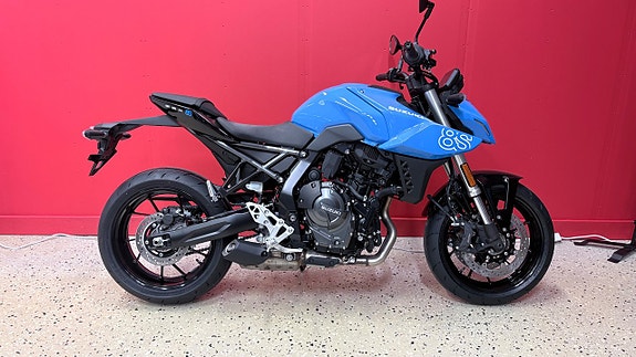 Suzuki GSX -8S