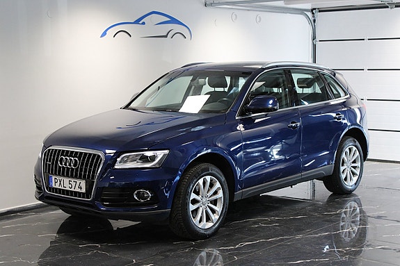 Audi Q5 2 of 5