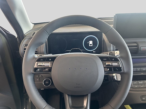 Hyundai Inster 4 of 5