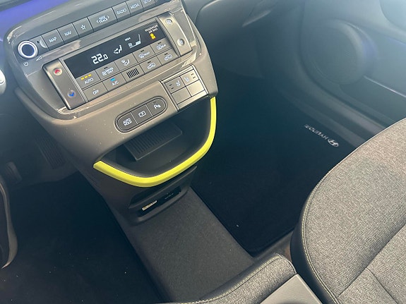 Hyundai Inster 7 of 10