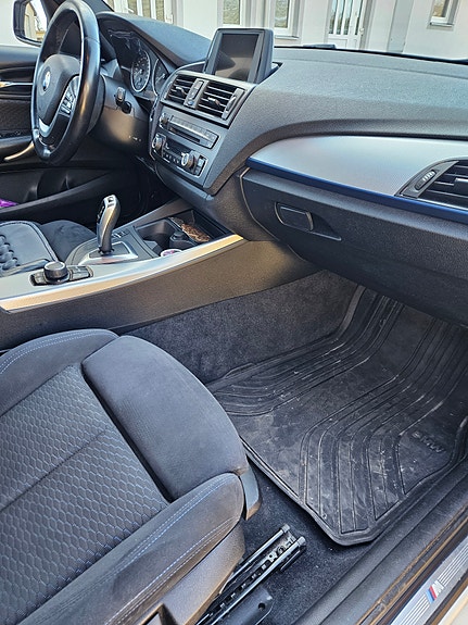 BMW 118d 7 of 8