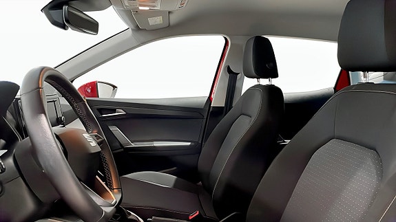 Seat Arona 11 of 15