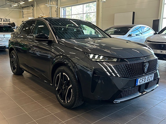 Peugeot e-3008 9 of 30
