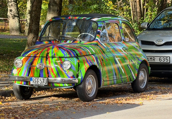Fiat 500 2 of 5