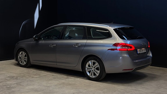 Peugeot 308 SW 5 of 5
