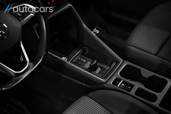 Volkswagen Caddy 27 of 30