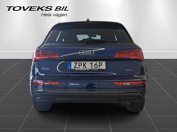 Audi Q5 4 of 5