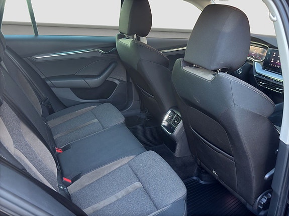 Skoda Octavia Scout 18 of 19