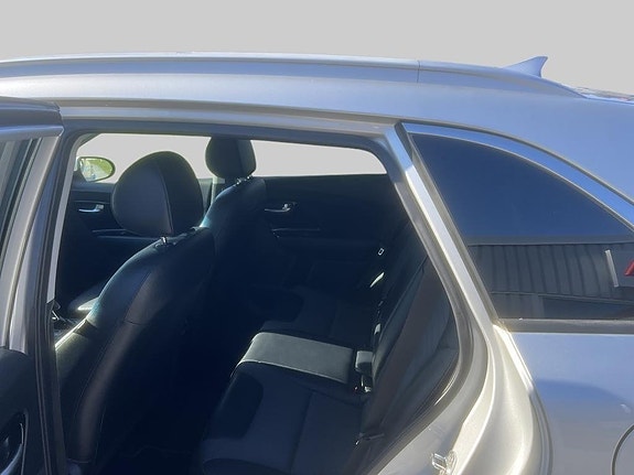Kia Niro 7 of 11