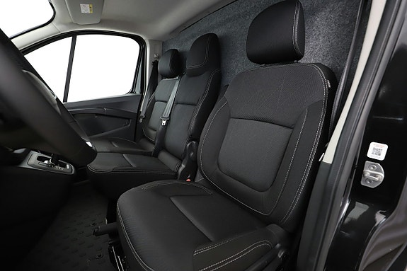 Renault Trafic 10 of 10