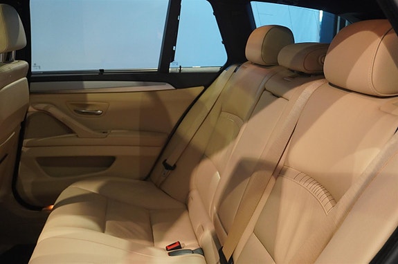 BMW 530d 6 of 11
