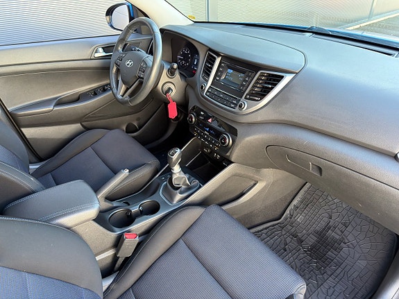 Hyundai Tucson 12 of 24