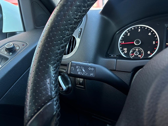 Volkswagen Tiguan 25 of 27