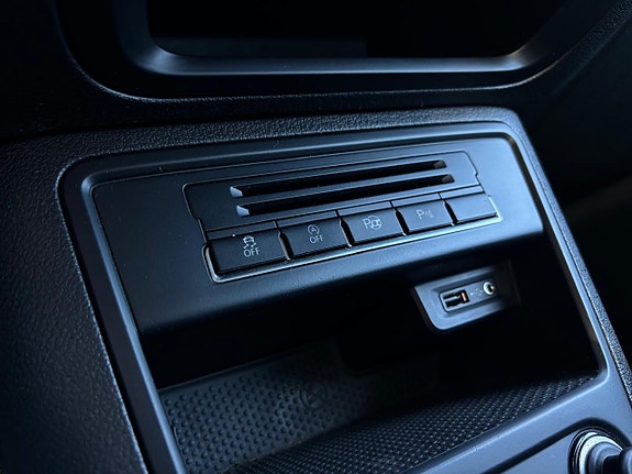 Volkswagen Tiguan 23 of 27