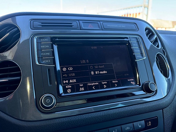 Volkswagen Tiguan 22 of 27