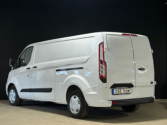 Ford Transit Custom 9 of 17