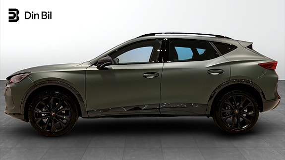 Cupra Formentor 2 of 5